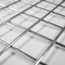 Сетка сварная нержавеющая квадратная в картах 12Х18Н9Т 20х20х3 мм ГОСТ 23279-2012